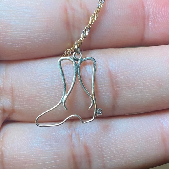 14K YG Cowboy Boot with Diamond - Picture 6 of 6